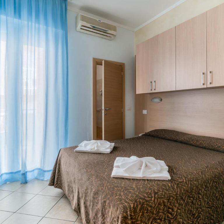 Hotel Rubens - Camera Matrimoniale/Doppia con Letti Singoli - 7