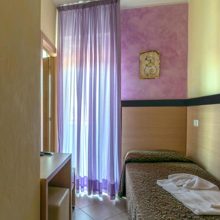 Hotel Rubens - Camera Singola con Balcone - 3