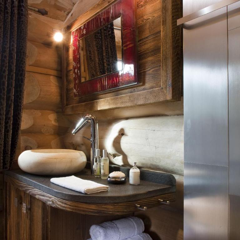 Chalet de luxe "Lodge des Sens" - Jacuzzi & Sauna - 12 pers - Chalet (12 Adultes) - 13