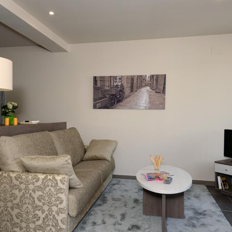 Pierre & Vacances Barcelona Sants - Studio (3 Adults) - 9