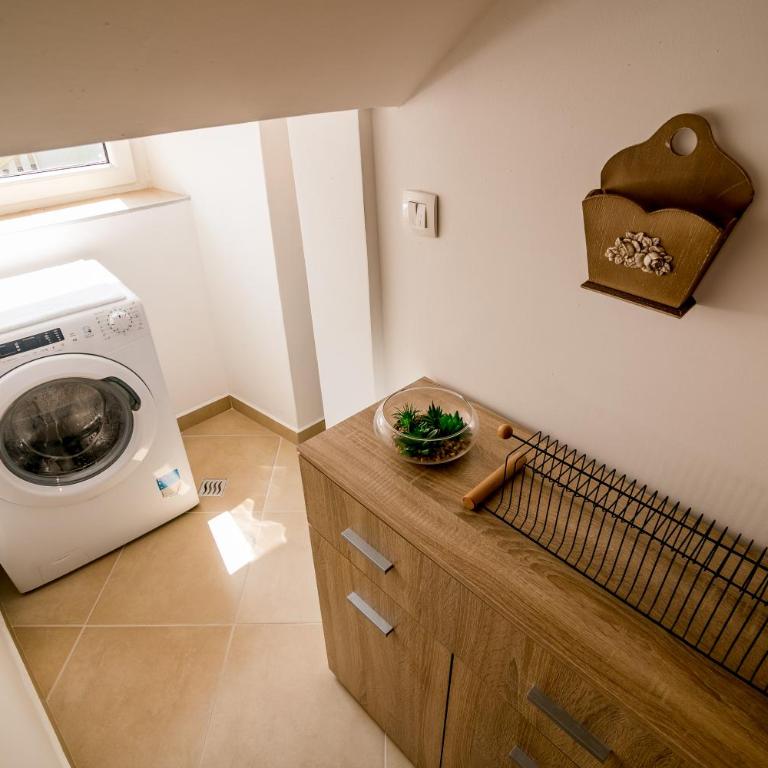 Apartments Villa Jovanka - Apartment with Sea View - 21