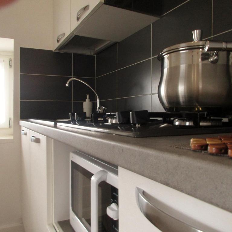 Appartamento Sissi, romantico in centro - Appartamento con 2 Camere da Letto e Balcone - 11