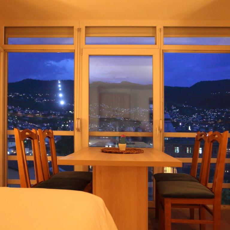 Deluxe Bellevue Apartments - Deluks Apartman - 7