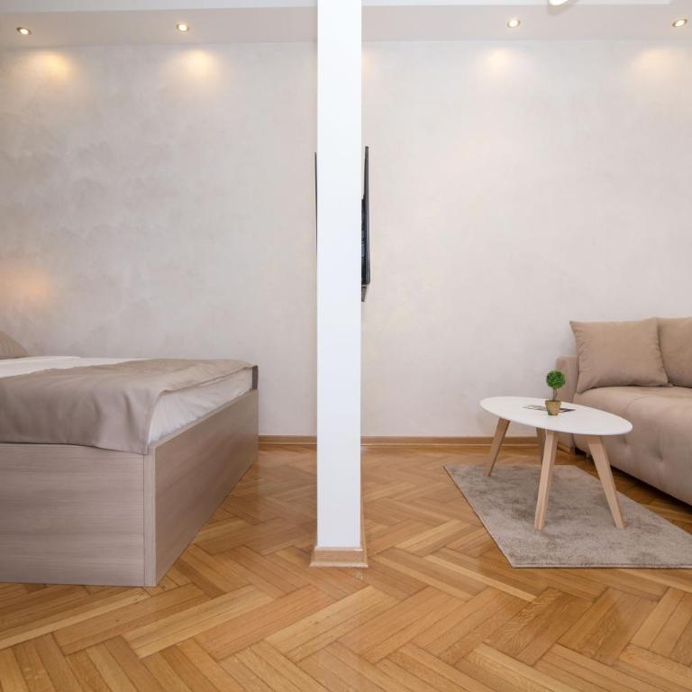 Royal park - Apartman sa Terasom - 17