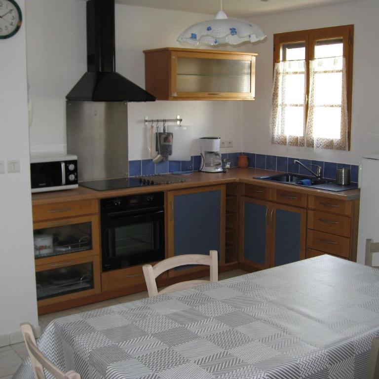 Joli T2 1er etage ancienne bergerie - Apartamento - 4