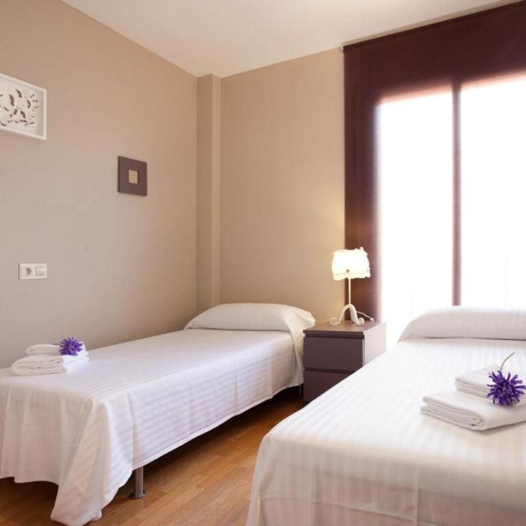 Sagrada Familia Apartment 265 - Four Bedroom Apartment - 31