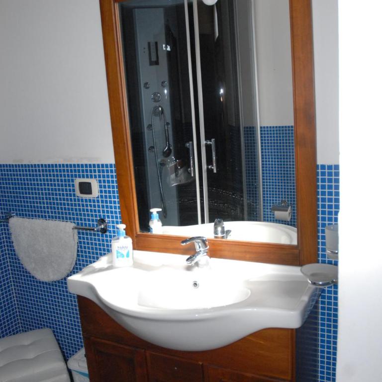 Suite Margarita - Camera Matrimoniale Deluxe con 1 Letto Supplementare - 29