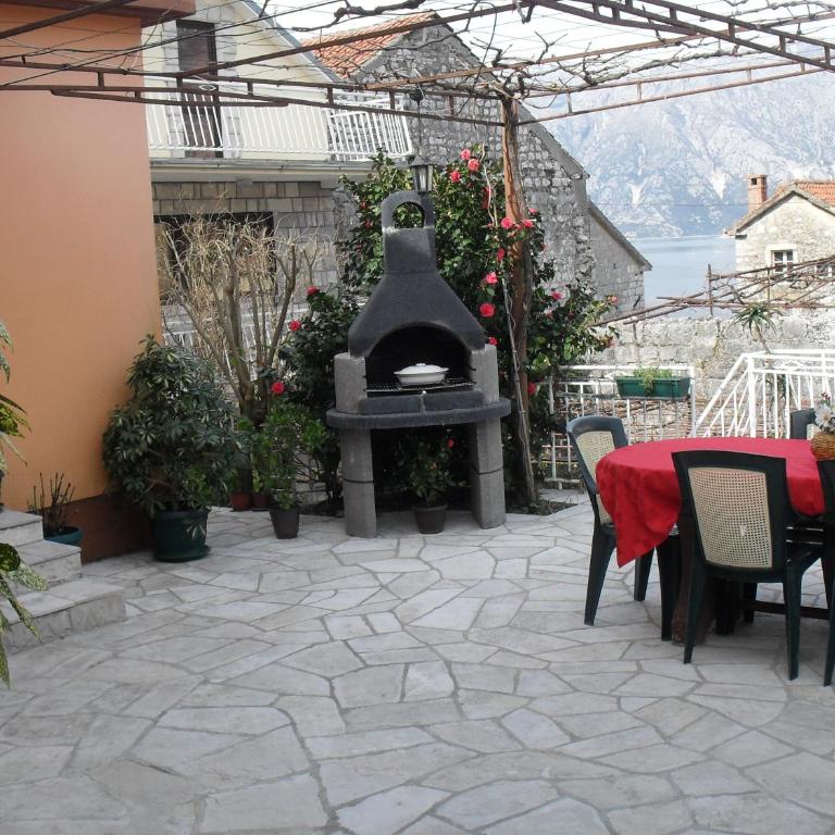 Apartments Penovic - One-Bedroom Apartment with Terrace - 4