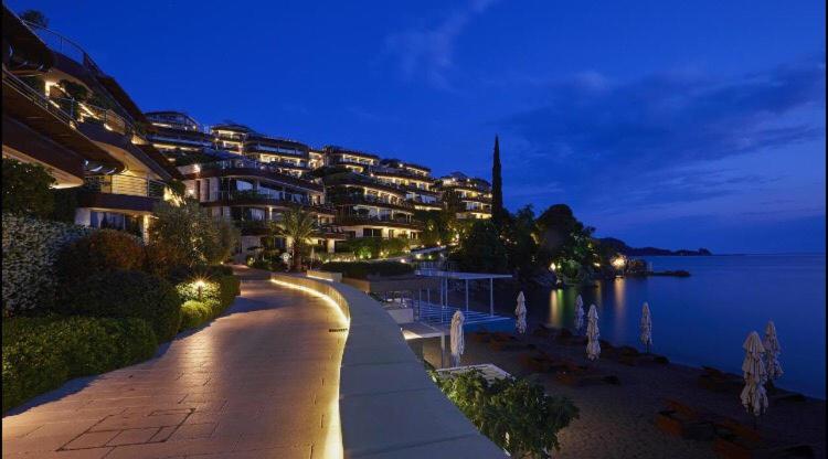 Lux Apartments Harmonia - Apartment with Sea View - 24