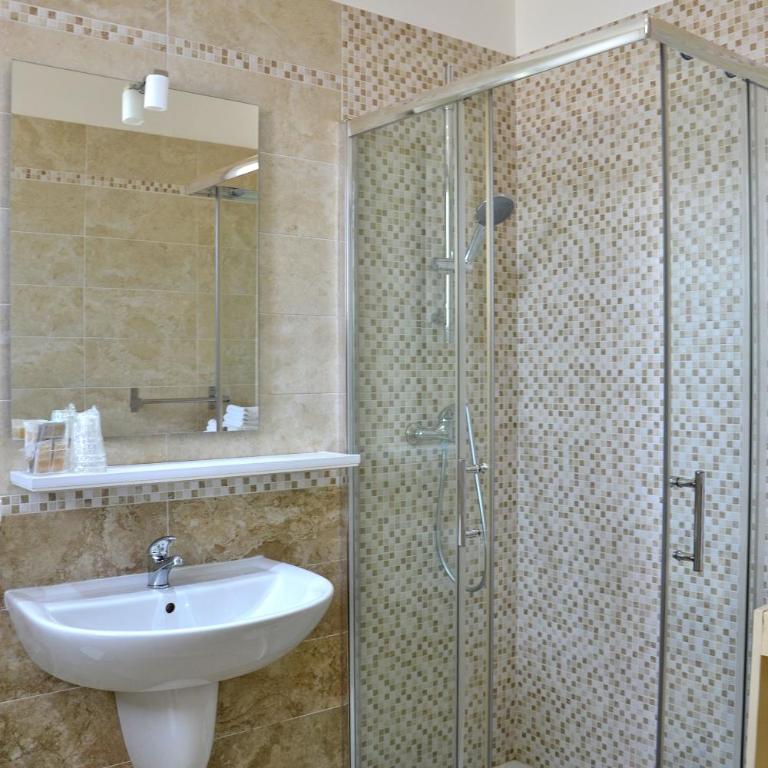 Palazzo Greco B&B - Family Studio - 7