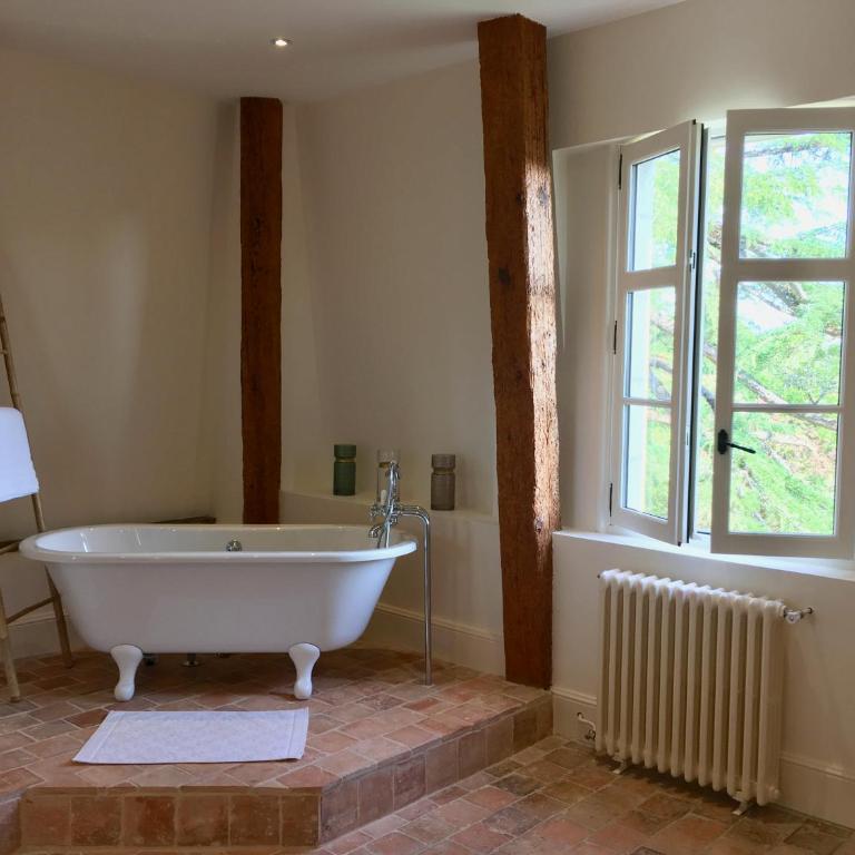 La Seignère - Suite - Vue sur Jardin - 3