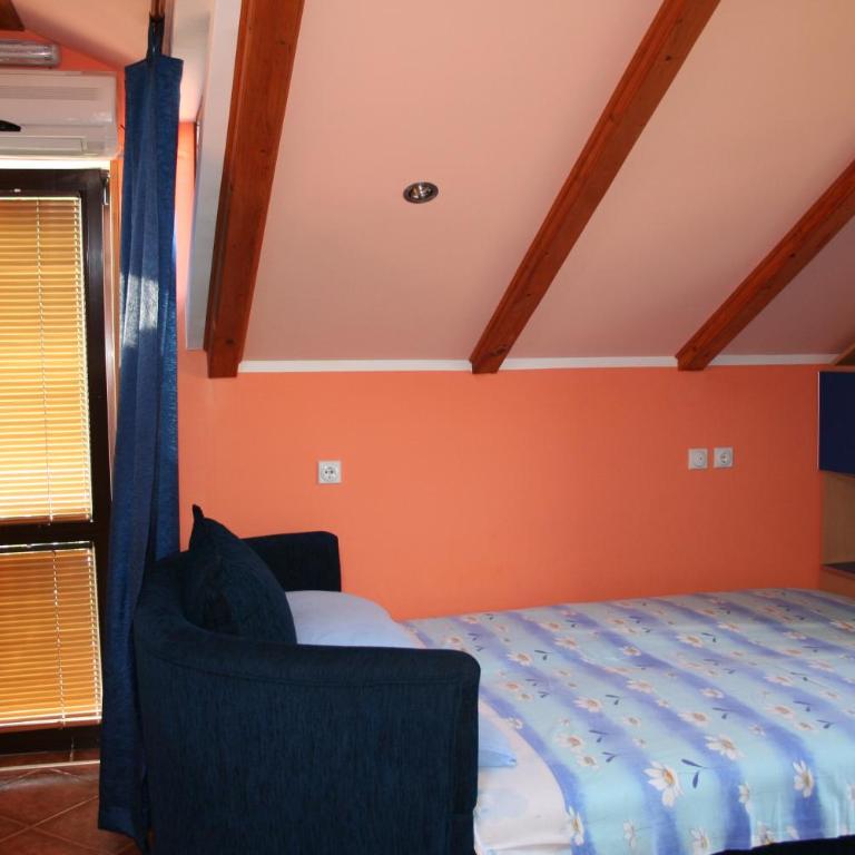 Apartments Penovic - Studio - Attic - 5