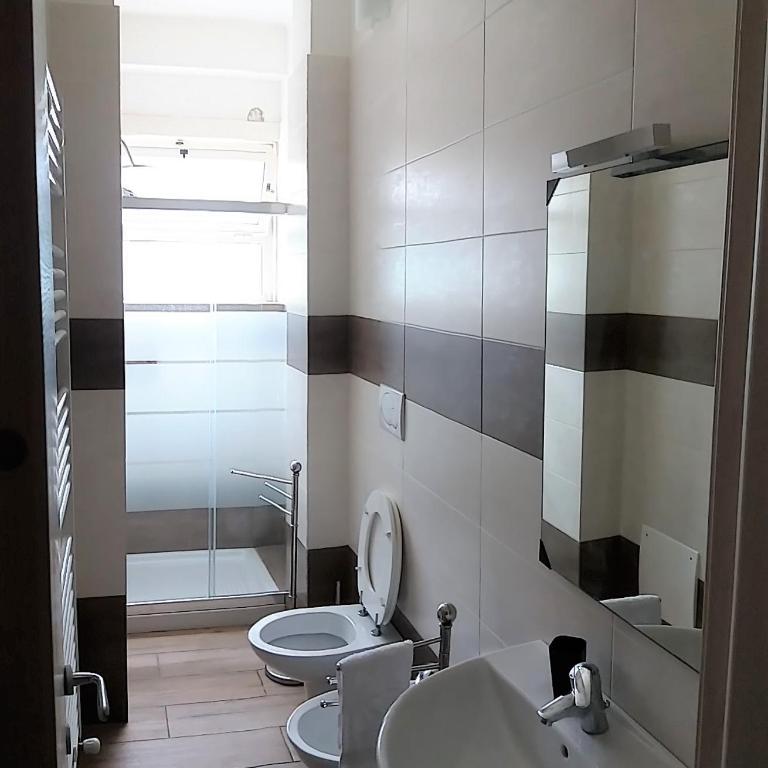 B&B Delfis - Camera Matrimoniale con Bagno Privato - 2