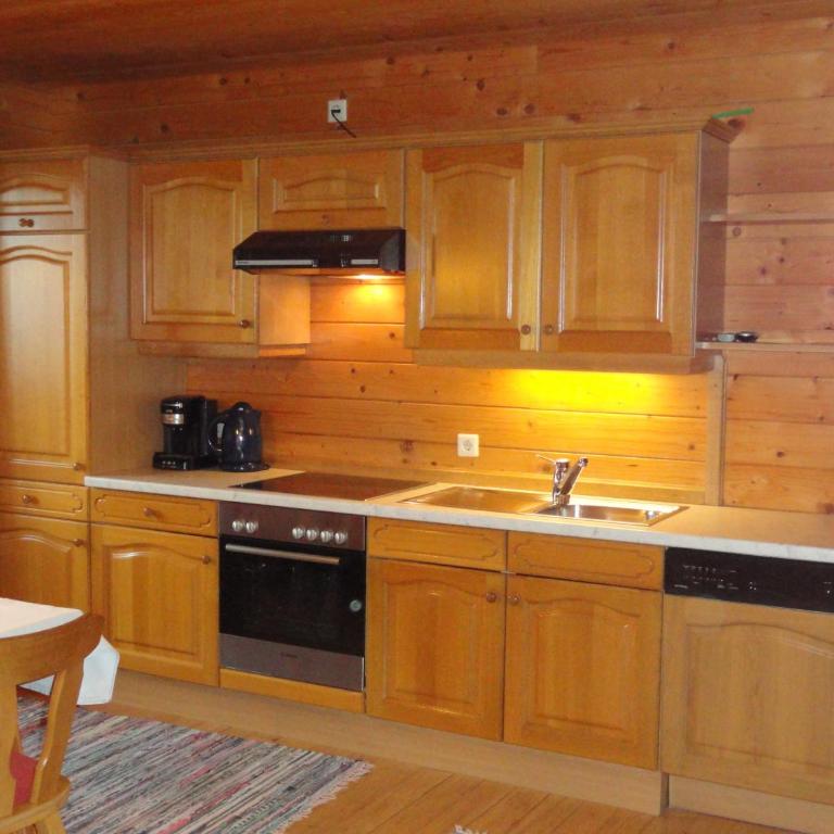 Baby- und Kinderhof Aicherbauer - Two-Bedroom Apartment - 4