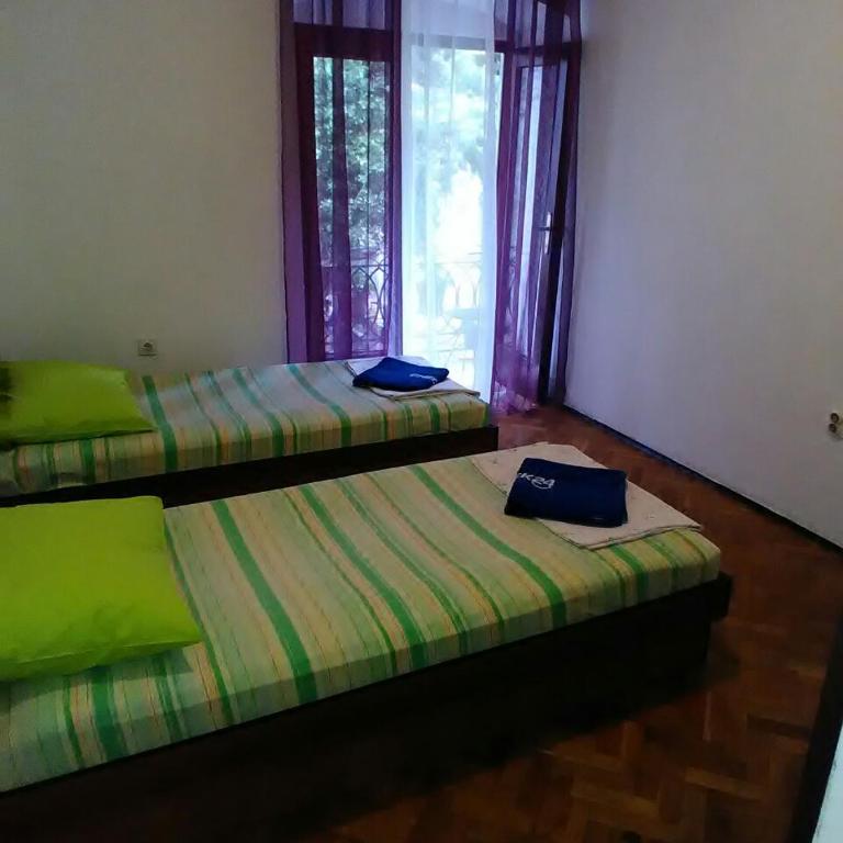 Guesthouse Nikoleta - Double or Twin Room with Balcony - 4