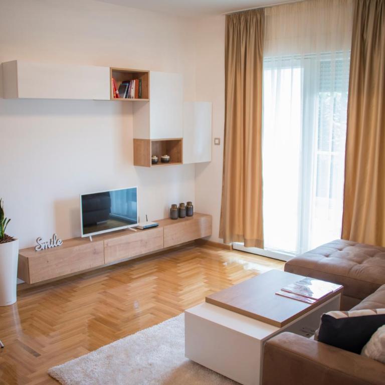 Apartman Astoria - Apartman - 1