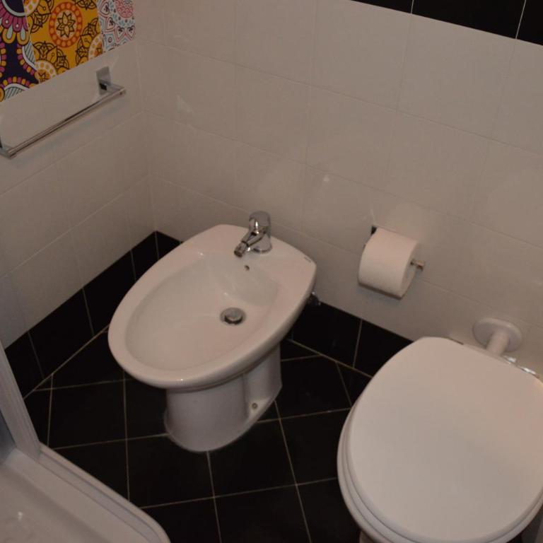 B&B Il Profumo del Porto - Luxury Triple Room - 8