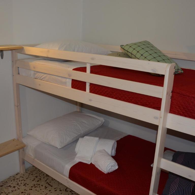 B&B Il Profumo del Porto - Luxury Triple Room - 7
