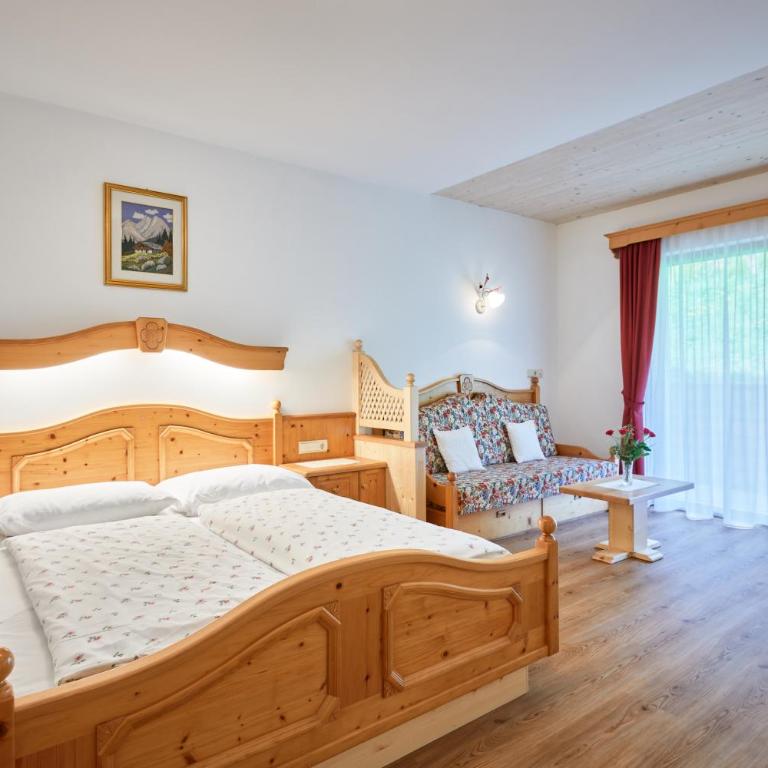 Alpenhotel Schönwald Superior - Doppelzimmer mit Balkon - 3