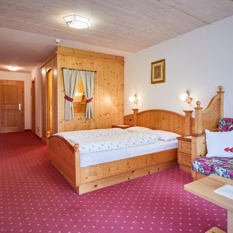 Alpenhotel Schönwald Superior - Familienzimmer (2 Erwachsene + 2 Kinder) mit Balkon - 5