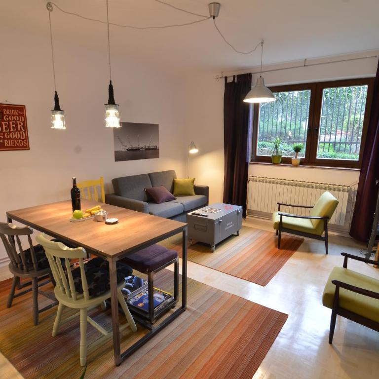 Embassy of Industry + free parking - Apartment - 1