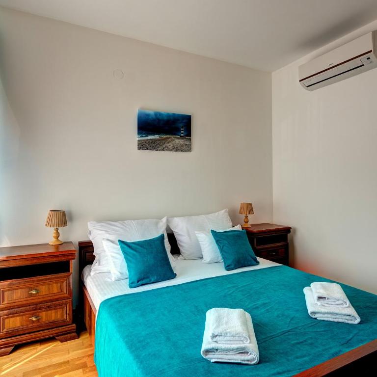 Apartments Villa Adriatic - Two-Bedroom Apartment - 2