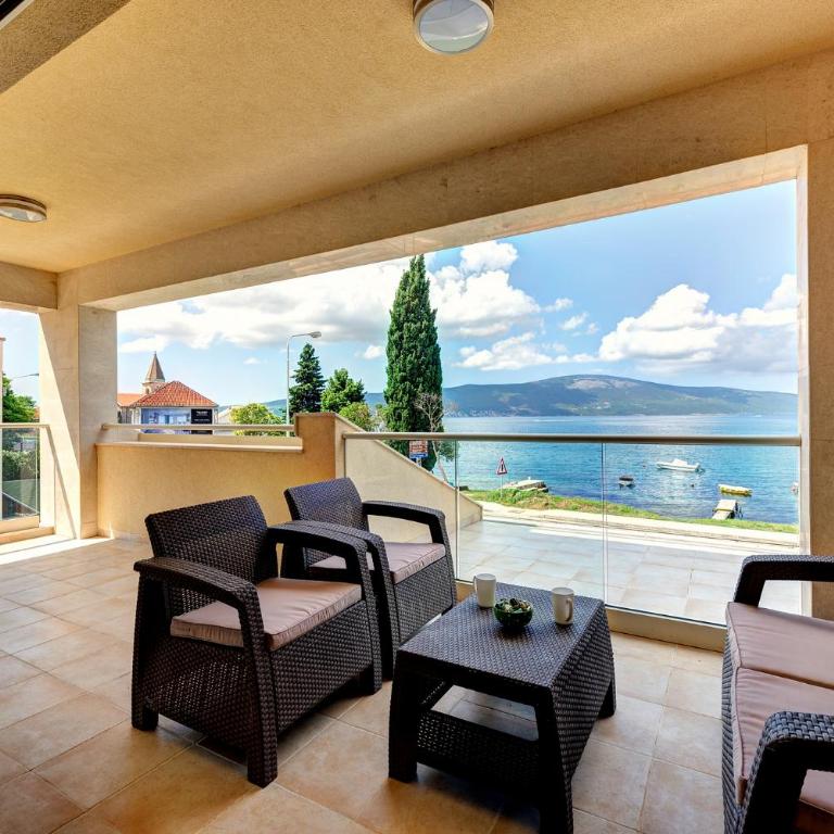 Apartments Villa Adriatic - Two-Bedroom Apartment - 8
