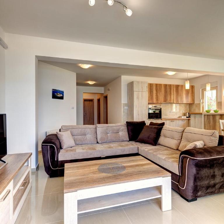 Apartments Villa Adriatic - Two-Bedroom Apartment - 9