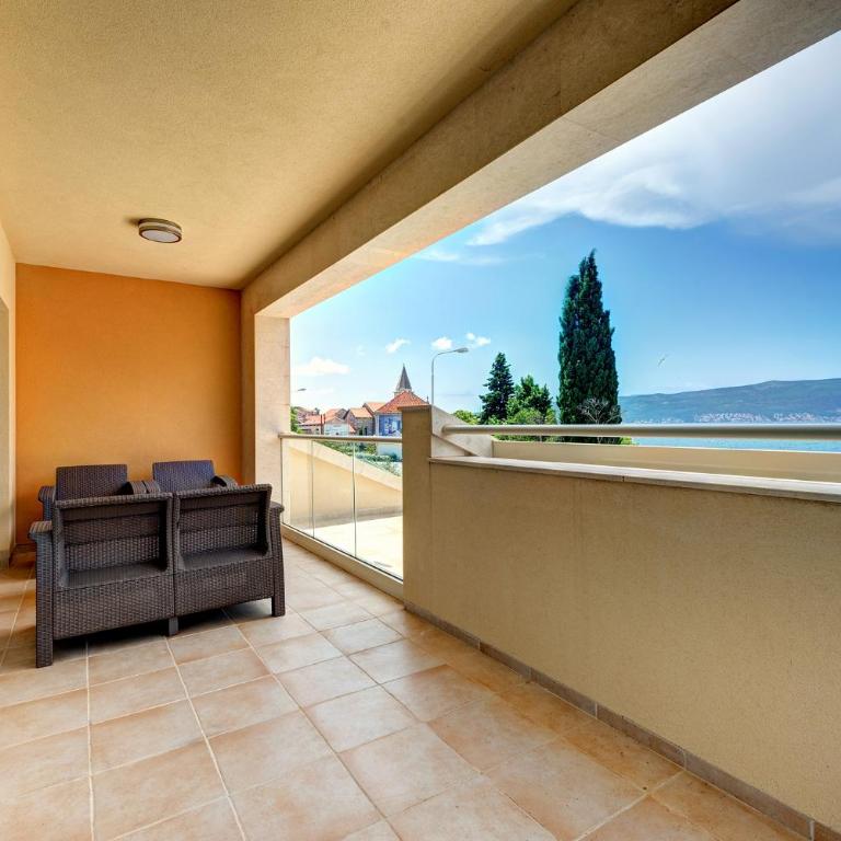 Apartments Villa Adriatic - Apartment with Balcony - 10