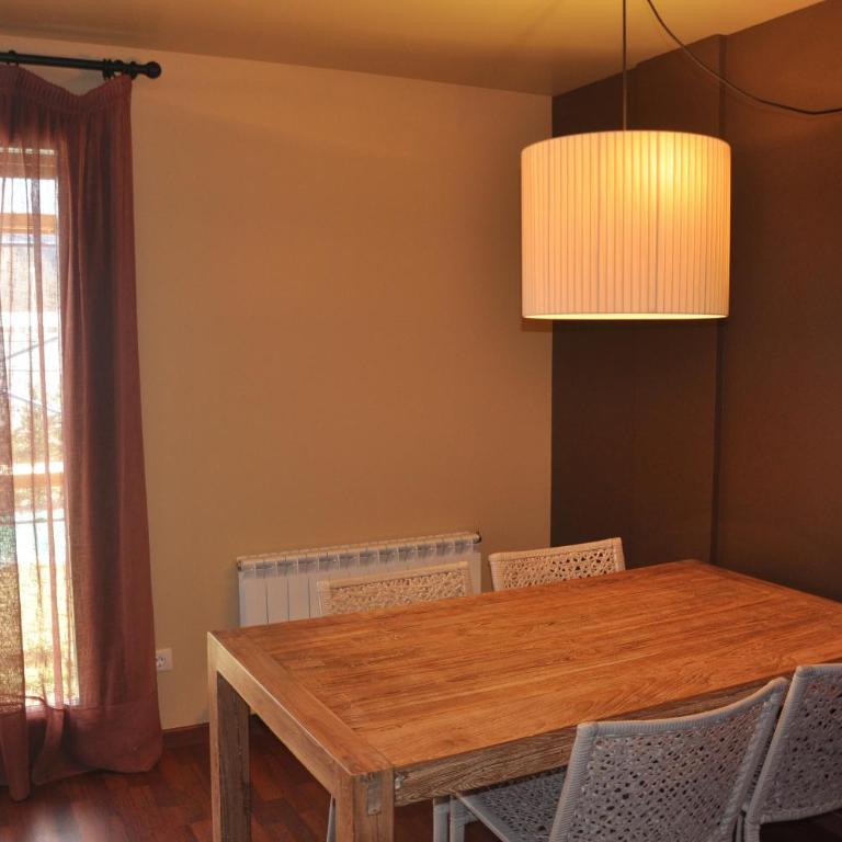 Apartaments Turístics Puigcerdà - La Closa - Apartment mit 1 Schlafzimmer und Zugang zum Garten (4 Erwachsene) - 16