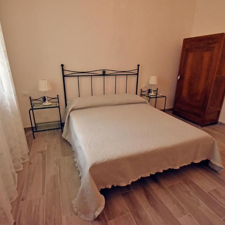Castelli in aria - Camera Matrimoniale con Letto Supplementare - 2