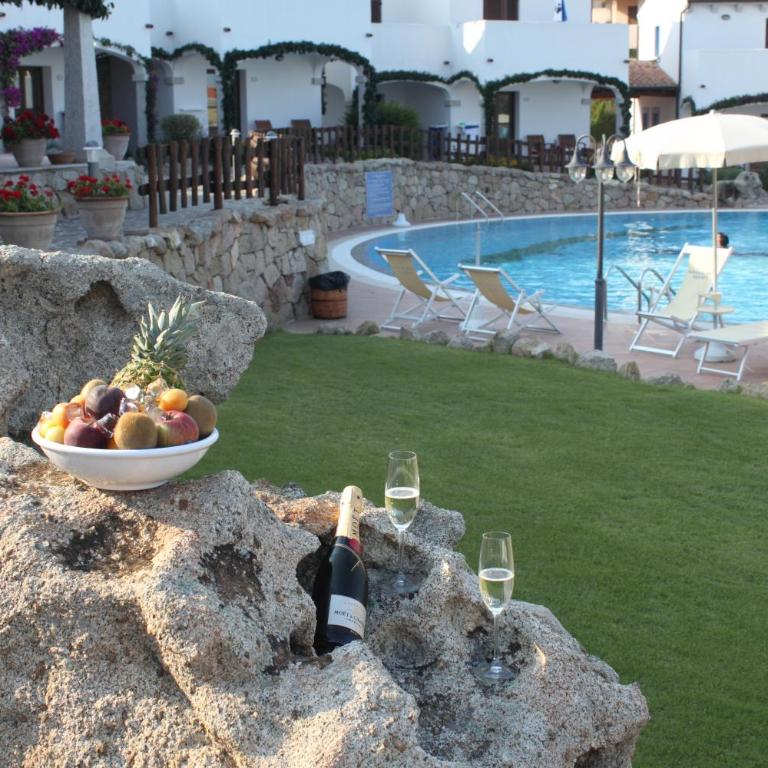 Hotel Resort Nuraghe Arvu - Camera Tripla Comfort con Vista Piscina - 3