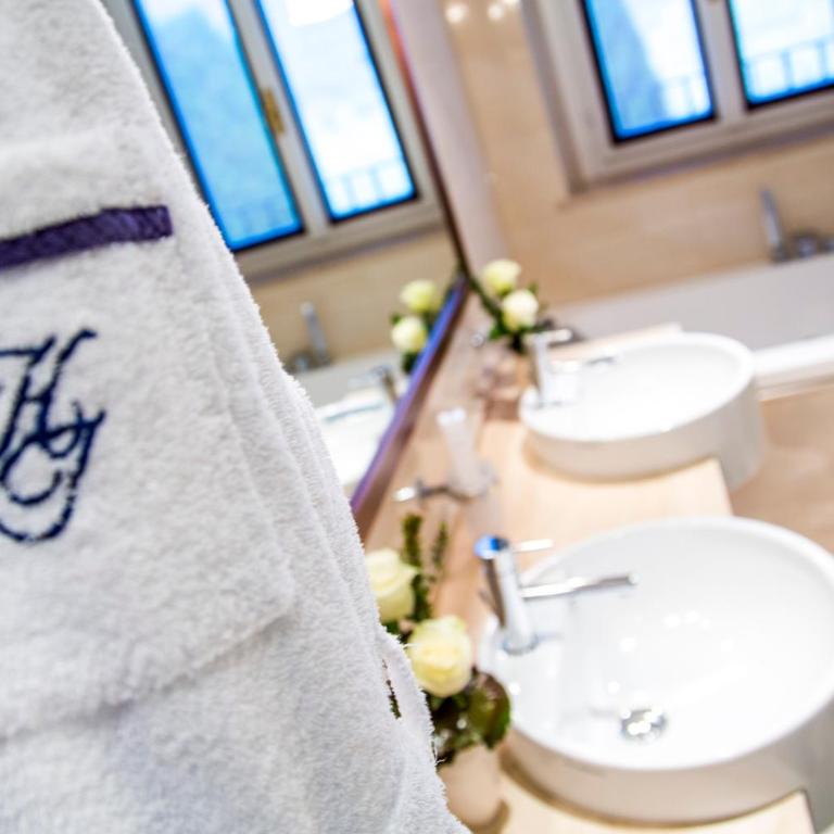 Grand Hotel Terme Sirmione - Junior Suite con Balcone e Vista Lago - 7