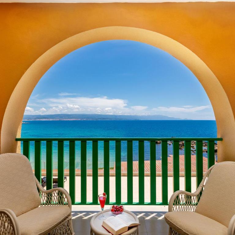 Hotel Dei Pini - Camera Superior Matrimoniale/Doppia con Letti Singoli con Vista Mare - 4