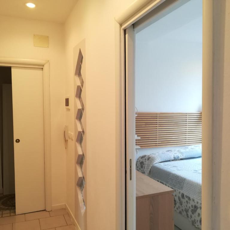 Pisolo casa vacanze nuovo appartamento vicino all'ospedale Sant'Orsola - Apartment - 6