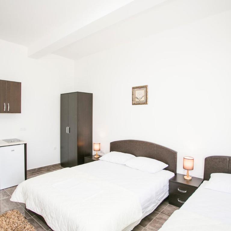 Zara Apartments - Studio - 9