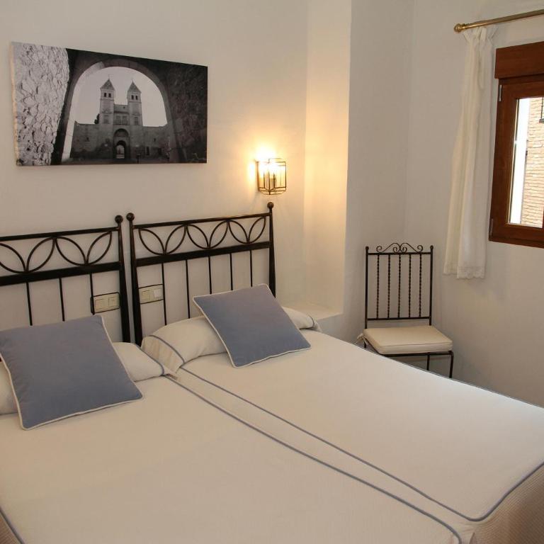 Hostal la posada de Zocodover - Habitación Doble - 2 camas - 7