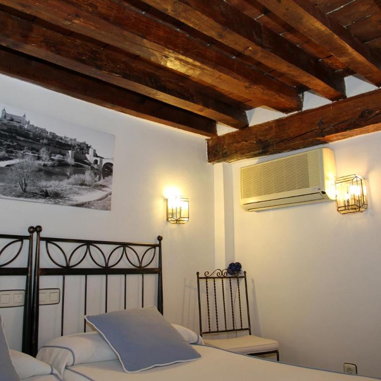 Hostal la posada de Zocodover - Habitación Doble - 2 camas - 4