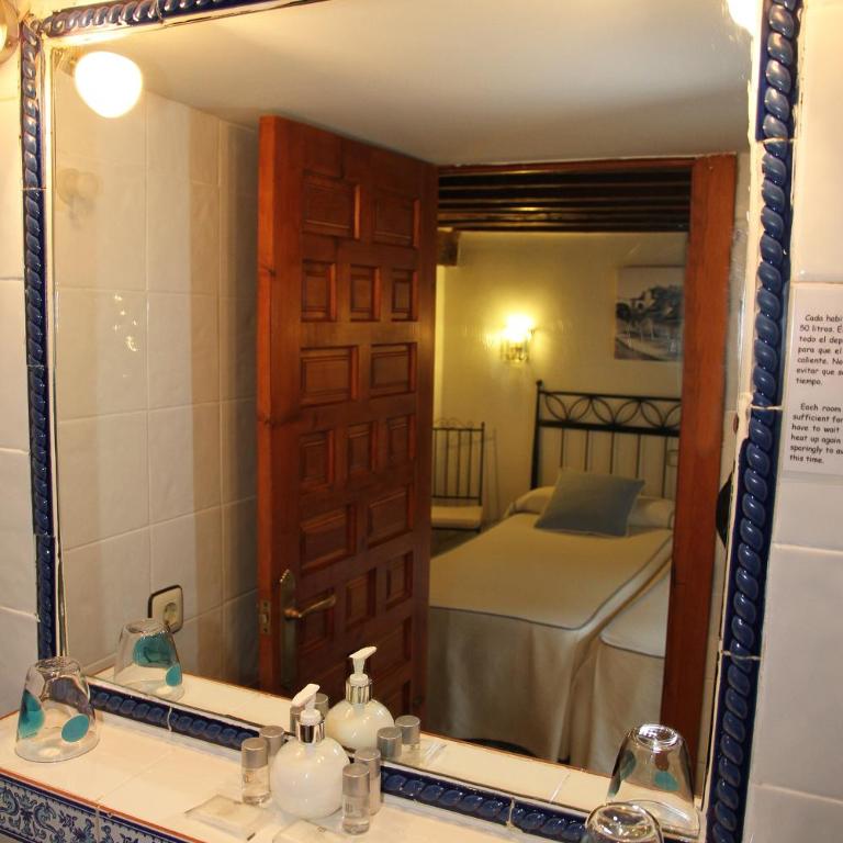 Hostal la posada de Zocodover - Habitación Doble - 2 camas - 11