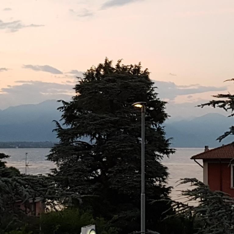 Casa Savoia - Appartamento con 1 Camera da Letto, Terrazza e Vista Lago - 15