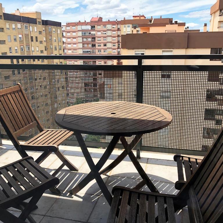 Apartamentos Plaza Picasso - Junior Apartment with terrace (2 adults) - 2