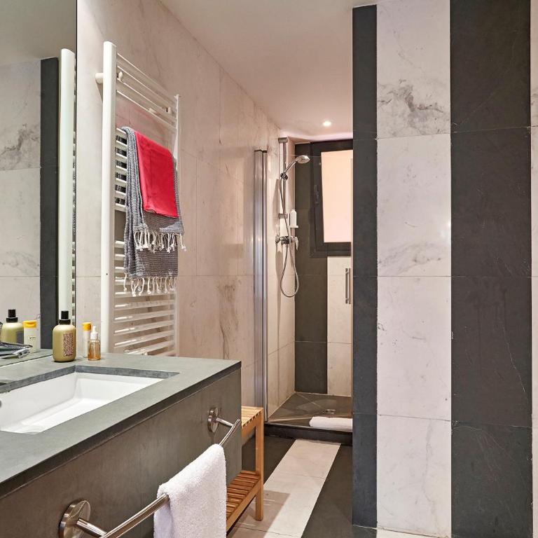 AinB Sagrada Familia Apartments - Apartamento de 2 dormitorios - 14