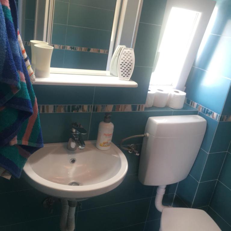 Studio Apartments Krasici - Apartment with Balcony - 3