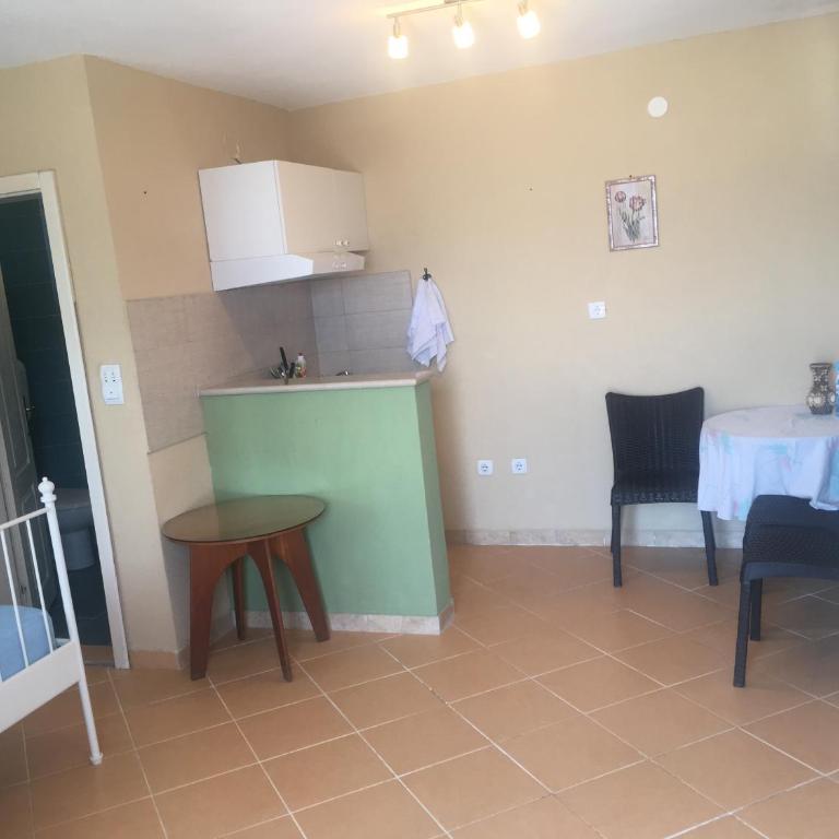 Studio Apartments Krasici - Apartment - Ground Floor - 8