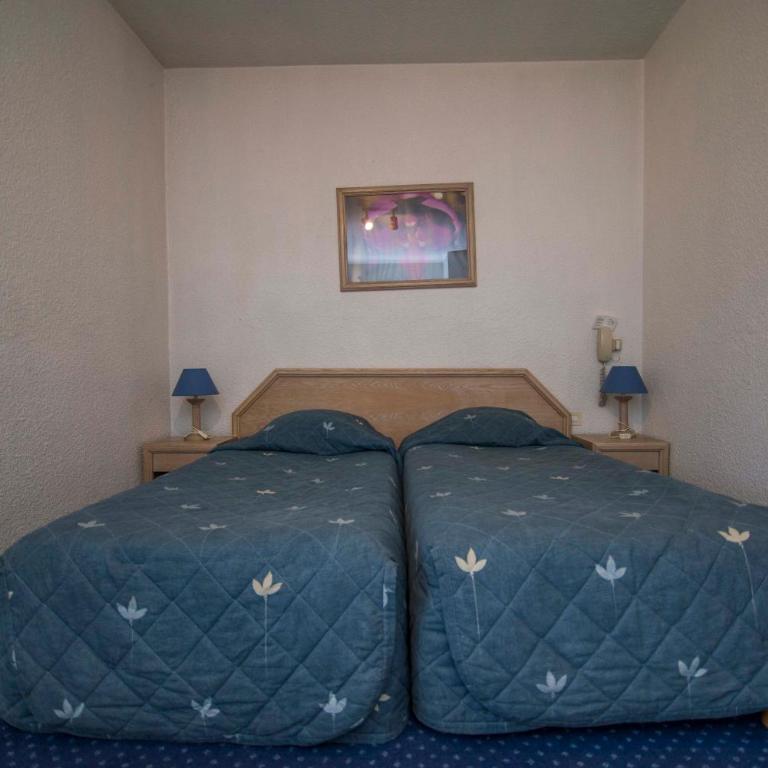 Hôtel de La Poste - Chambre Lits Jumeaux Spacieuse - 5