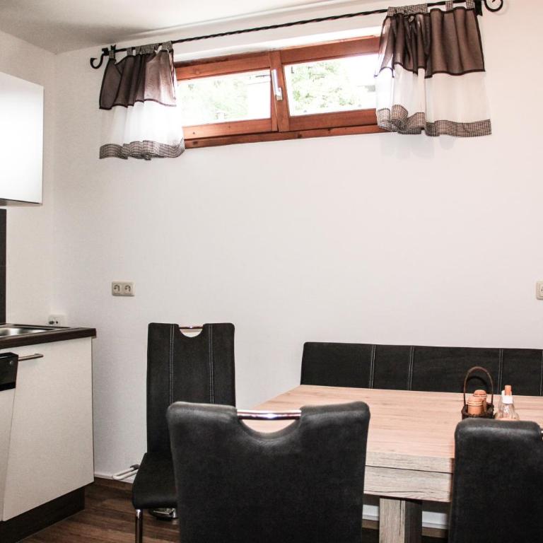 Apartment Bauernhof Birkhöfl by we rent - Apartment mit Seeblick - 12