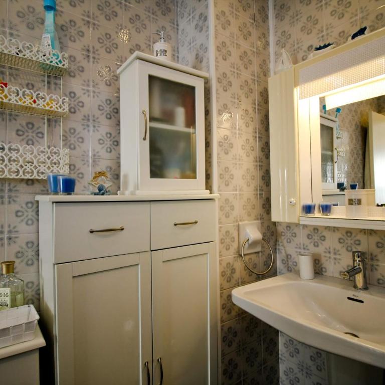 Suitur apartamento frente a la playa fuengirola - Apartamento de 1 dormitorio - 17