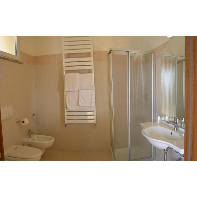 Residence Miralago Rooms & Apartments - Camera Matrimoniale Superior - 6