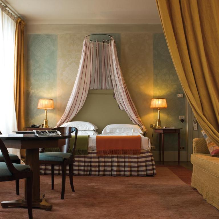 Antica Torre Tornabuoni - Deluxe Double or Twin Room with Spa Bath - 1