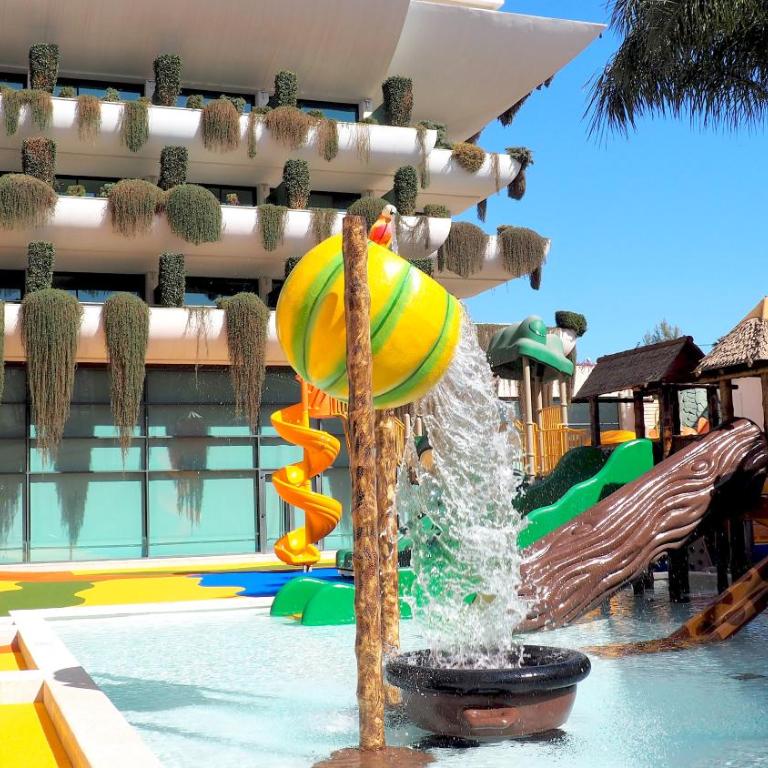 Hotel Deloix 4* Sup - Habitación Doble con 2 camas (2 adultos + 1 niño) - 8
